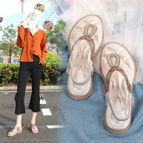 Women Bohemian Rhinestone Flower Flat Sandals PU Leather Flip Flop Casual Summer Beach Shoes Sparkly Jewel Slides