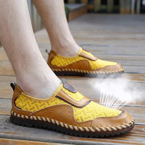 Uomo Scarpe Traspiranti in Rete Estate Leggero Slip On Mocassini Casual Vuoto Suola Cucita a Mano Sandali da Spiaggia Taglie Grandi
