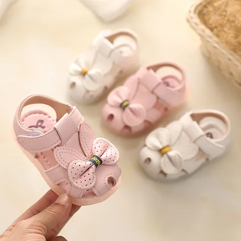 Sandalias de Princesa para Bebé Niña Zapatos de Verano para Niños Pequeños Punta Cerrada Suela Blanda Antideslizante Lazo Oreja de Conejo Zapatos de Marcha de Cuero PU