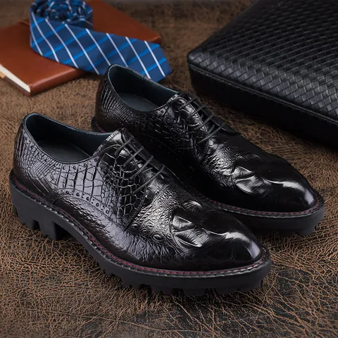 Men's Crocodile Pattern Genuine Leather Shoes European Trendy Embossed Thick Sole Lace-up Brogue Leather Shoes For Men