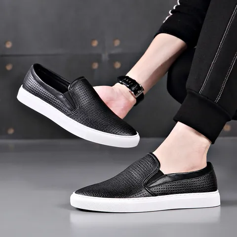 Men Casual Leather Slip On Shoes Hollow Breathable Board Shoes Fashion White Black Loafers Comfortable Daily Footwear