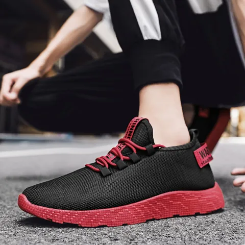 Scarpe Sportive Casual da Uomo Traspiranti in Mesh Flyknit Suola in EVA Leggera Scarpe da Corsa alla Moda Tendenza Stile Coreano per l'Estate Scarpe da Ginnastica