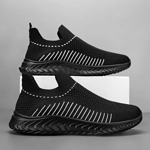 Men's Flyknit Sports Shoes Breathable Lightweight Slip-on Running Sneakers Casual Mesh Walking Footwear Outdoor Training Shoes