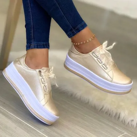 Women's Casual Platform Shoes Lace-up Metallic PU Leather Round Toe Fashion Low Top Sneakers Plus Size For Daily Wear