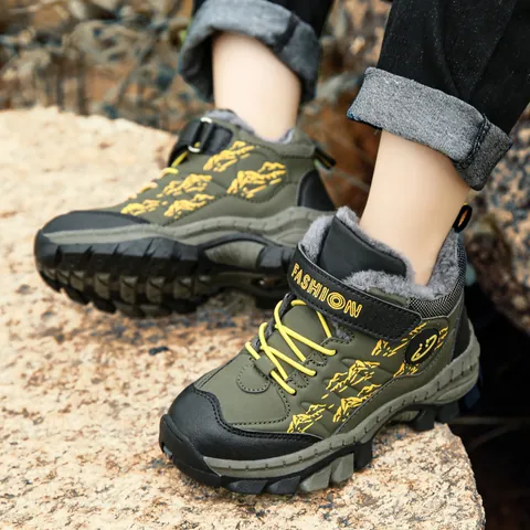 Boys Winter Snow Boots Fleece Lined Warm Children Outdoor Sneakers Non-Slip Sporty Cotton-Padded Shoes Hook And Loop Wear