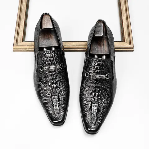 Men's Luxury Cowhide Leather Loafers Pointed Toe Dragon Embossed Business Casual Slip-On Shoes Metal Horsebit Moccasins