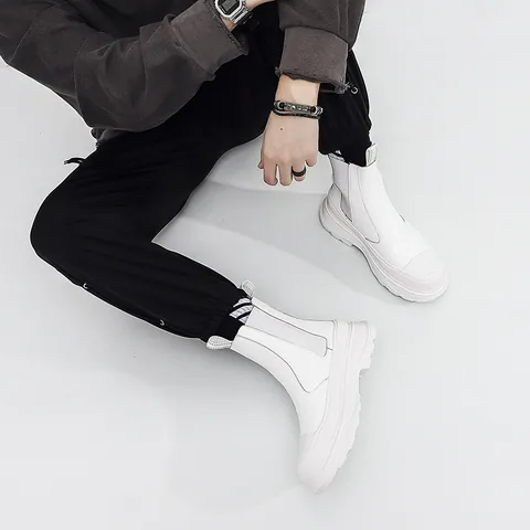Men's Chelsea Boots Cowhide Leather Platform Fashion Boots Breathable Ankle Boots Autumn Winter Casual High Top Shoes