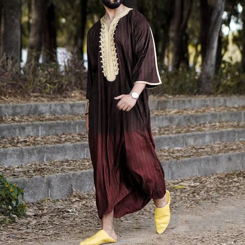 Men Kaftan Thobe Robe Polyester Traditional Gradient Stripe V-Neck Mid-Sleeve Loose Casual Ethnic Long Robe Men Clothing