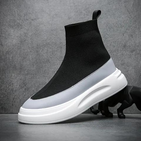 Men High Top Sock Sneakers Breathable Fly-knit Fashion Streetwear Casual Soft Sole Wear-resistant Black Grey Rainbow Shoes