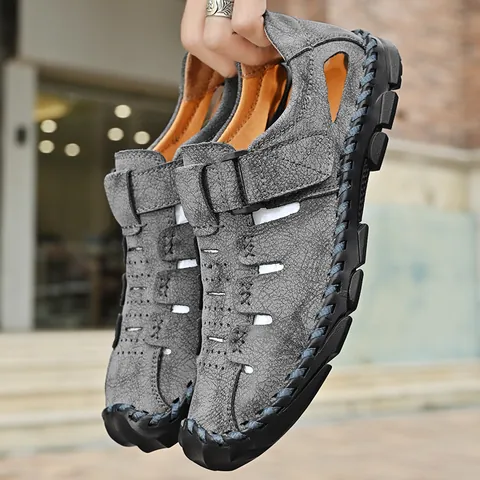 Herren Casual Mikrofaser Leder Sandalen Atmungsaktiv Hohlraumgeschlossen Zehen Strandschuhe Outdoor Handgenähtes Schuhwerk Große Größen