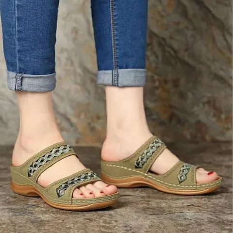 Mules à Talons Compensés Brodées pour Femmes Mode Bout Ouvert Sandales à Plateforme en Cuir PU Chaussures de Plage Été Grande Taille