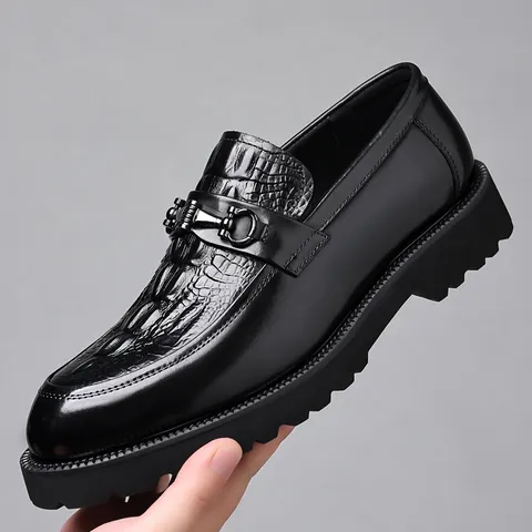 Mocasines Casuales de Negocios para Hombre Cuero de Vaca de Grano Superior Patrón de Cocodrilo Estilo Británico Mocasín con Hebilla Suela Gruesa Zapatos de Vestir Oficina