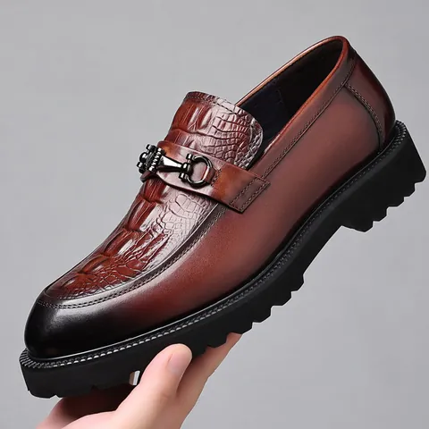 Mocasines Casuales de Negocios para Hombre Cuero de Vaca de Grano Superior Patrón de Cocodrilo Estilo Británico Mocasín con Hebilla Suela Gruesa Zapatos de Vestir Oficina