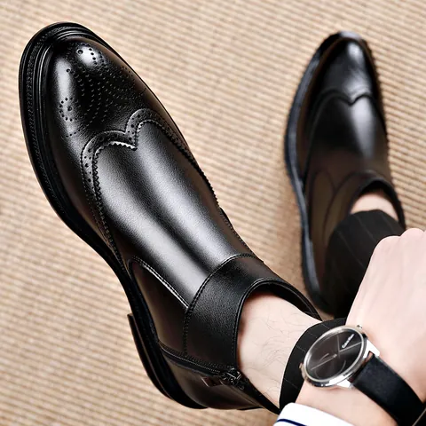 Men's Business Chelsea Boots Pointed Toe Side Zipper Brogue Carved Short Boots Fashionable Artificial PU Leather Rubber Sole Formal Shoes