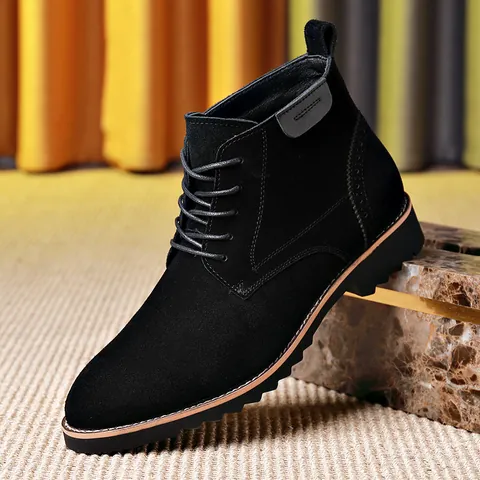 Botas Martin de Hombre Estilo Británico en Cuero de Gamuza de Vaca Punta Puntiaguda Tallado Brogue Botas Cortas Casuales