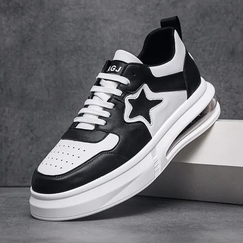 2024 New Men Fashion Air Cushion Board Shoes Black White Color Blocking Microfiber Leather Star Sneakers Casual Daily Shoes
