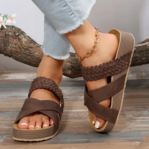 Women's Casual PU Leather Cross Strap Platform Slides Woven Texture Thick Sole Non-Slip Summer Beach Sandals For Women
