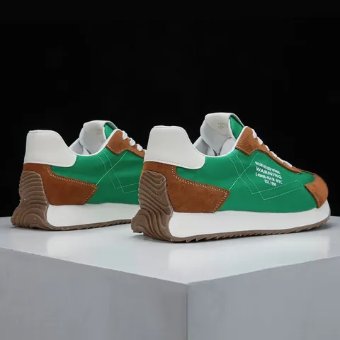 Chaussures de Sport Décontractées Rétro pour Hommes Toile Suède Patchwork Baskets Basses Tendances Respirantes Style Forrest Gump