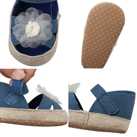 Baby Girl Princess First Walkers Shoes Breathable Canvas Soft Sole Non-slip Infant Shoes With 3D Floral Decoration