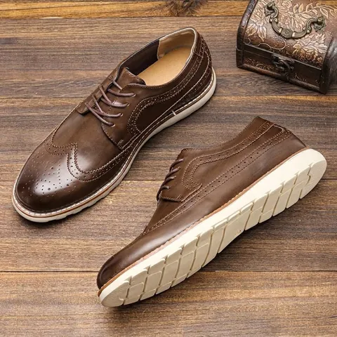 Scarpe Casual Brogue da Uomo Vintage in Ecopelle PU Intagliate Leggere Traspiranti Sneakers Oxford Suola Bianca