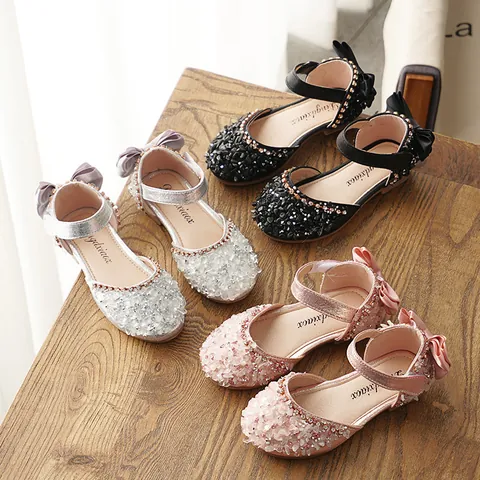 Girls Princess Rhinestone Sandals Closed Toe PU Leather Shoes With Bowknot Non-Slip Low Heel Stage Performance Party Shoes For Kids