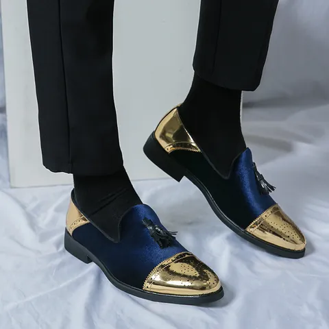 Mocassins Brogue de Style Britannique pour Hommes avec Glands Bout Pointu Patchwork Or Métallique Velours Chaussures de Soirée