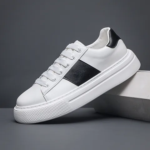 Men Split Leather White Board Shoes Thick Sole Casual Sneakers Minimalist Fashion Sporty Versatile Round Toe Lace Up Shoes