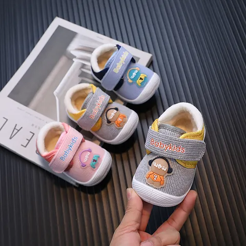 Winter Warme Fleece Gefütterte Baby Lauflernschuhe Cartoon Cord Weiche Sohle Rutschfeste Quietschschuhe Kleinkind Baumwolle Schneestiefel