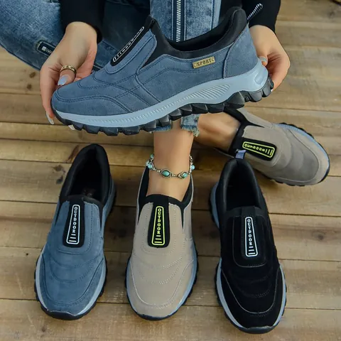 Men Outdoor Hiking Shoes Synthetic Leather Breathable Anti-Slip Slip-on Running Shoes Large Size Casual Sneakers For Hiking Trekking