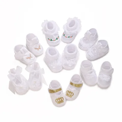 Infant Baptism Shoes For 0-1 Year Old Baby Girls Boys Soft Sole Canvas Satin Christening Shoes With Embroidery Heart Crown Design Ceremony Wedding First Walker Shoes