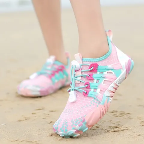 Kids Wading Shoes Quick Dry Breathable Beach Swimming Aqua Shoes For Boys Girls Outdoor Anti-Slip Soft Sole Wading Sneakers