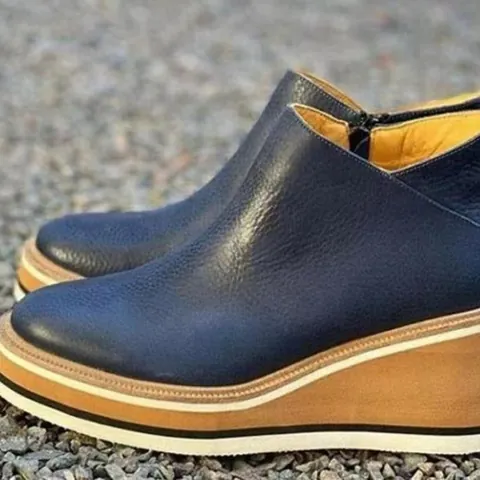 Bottines Compensées pour Femmes avec Fermeture Éclair Latérale Chaussures à Plateau Couleur Unie Bout Rond Bottes Courtes pour Automne Hiver Décontracté Mode Chaussures
