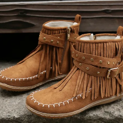Women Suede Fringe Ankle Boots Western Tassel Flat Short Boots Studded Belt Buckle Martin Boots For Autumn Winter Casual