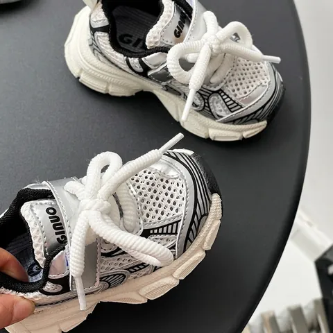 Kids Fashion Mesh Sneakers Breathable Thick Soft Sole Athletic Shoes For Boys Girls Casual Toddler Sport Shoes Patchwork Design