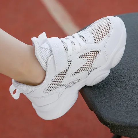 Kids White Running Shoes Breathable Mesh Lightweight Sports Sneakers For Boys Girls Students Velcro Casual Outdoor Shoes