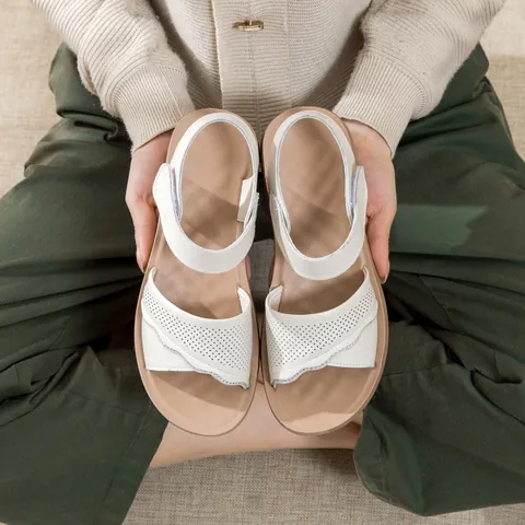 Women Real Leather Sandals Comfortable Soft Sole Anti-Slip Flat Sandals For Elderly Mother Summer Breathable Hollow Out Rhinestone Shoes