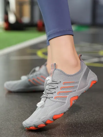Water Shoes Quick Dry Beach Aqua River Tracing Barefoot Shoes Non-Slip Soft Sole Breathable Swimming Sneakers For Men Women