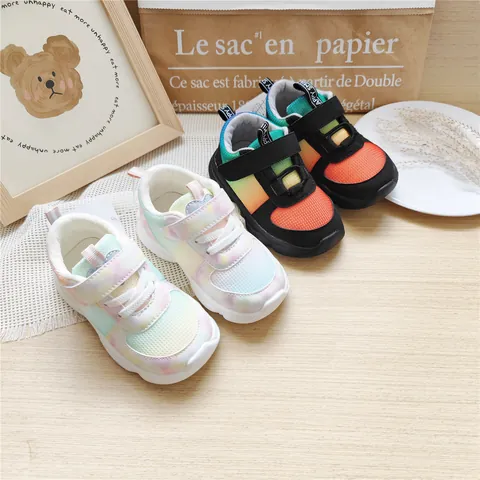 Kinder Verlaufsfarben Netzgewebe Sneaker Atmungsaktiv Leicht Rutschfest Laufschuhe Für Jungen Mädchen Lässige Outdoor-Sportschuhe