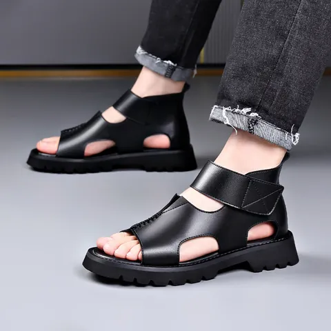 2024 Nuova Tendenza Estiva Scarpe da Spiaggia da Uomo Punta Aperta Suola Spessa Rialzante Sandali Romani Traspiranti in Crosta di Cuoio Sandali Casual All'aperto