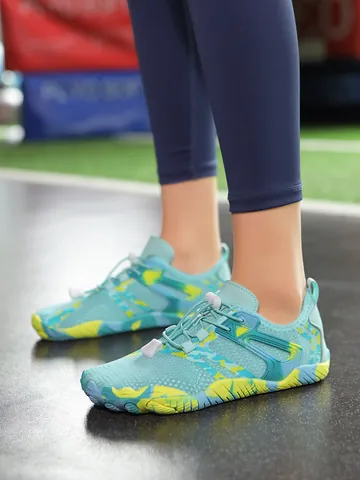 Chaussures d'Eau Respirantes Antidérapantes pour Hommes Femmes Camouflage Séchage Rapide Extérieur Plage Natation Chaussures de Pataugeage Baskets Sport