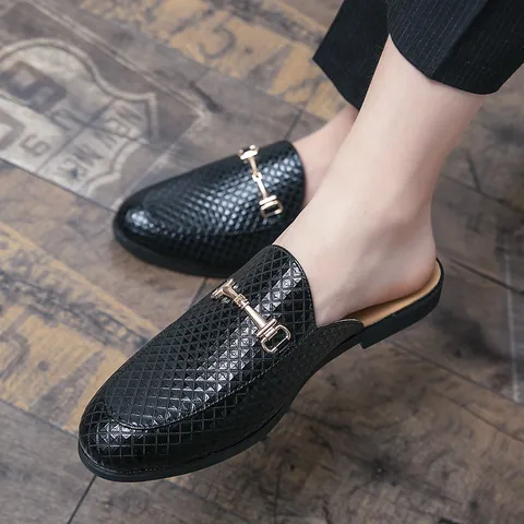 Mules Homme en Cuir Verni Motif Matelassé Avec Boucle Mors Pantoufles Ouvertes Décontractées Respirantes