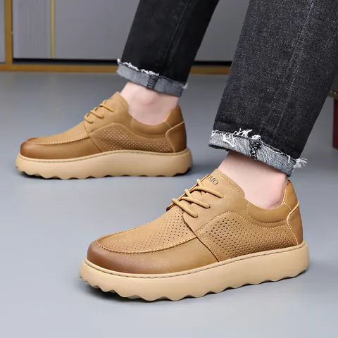 Zapatos Casuales de Serrín de Cuero para Hombre Suela Gruesa Aumento de Altura Perforados Zapatillas Blancas