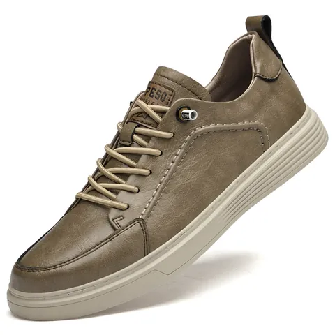 Men Retro Split Leather Skate Shoes Fashion Korean Trend Work Casual Low Top Sneakers Versatile Slip On Footwear Comfortable Shoes