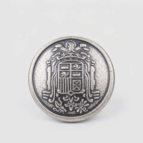 High-End Thick Copper Metal Buttons Vintage European Crest Relief Pattern Gold Silver Soldered Base Buttons For Suit Coat DIY Sewing Accessories