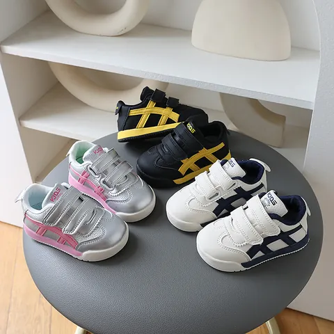 Kids Fashion Sneakers Non-slip Casual Board Shoes For Boys And Girls Spring Autumn Artificial Leather GAT Style Soft Sole Kids Shoes