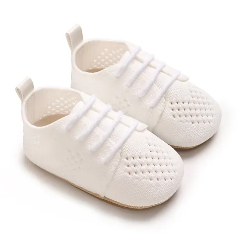 Baby Walking Shoes 0-1 Year Old Boys Girls Breathable Mesh Knit Soft Sole First Walker Shoes Heart Hollow Casual Sneakers