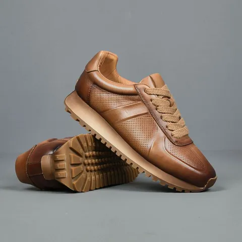 Baskets Décontractées en Cuir Véritable Rétro pour Hommes Perforées Respirantes Semelle Épaisse Tige Basse Doublure en Peau de Porc Chaussures de Marche Urbaines