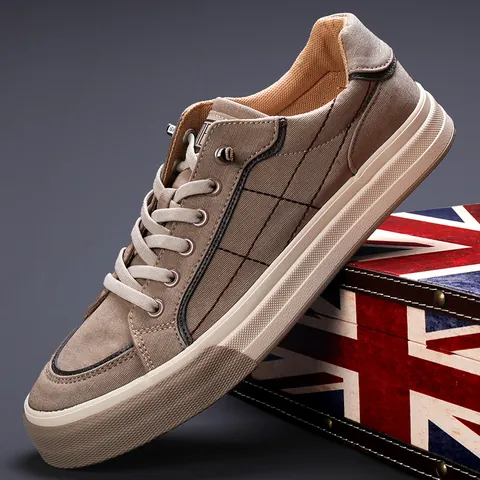 2026 Herbst Neue Herren Mode Lässige Segeltuchschuhe Koreanischer Stil Atmungsaktive Schnürschuhe Skateschuhe Einfarbige Sneaker
