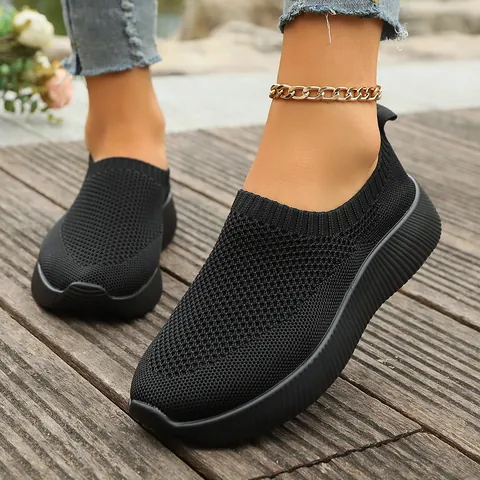 Women Casual Mesh Walking Shoes Breathable Fly-Knit Platform Sneakers Slip-On Flat Sports Shoes For Spring Summer