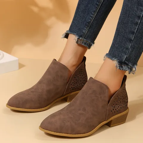 Dames Chelsea Enkellaarzen Met Uitsparingen Vintage PU Leer Lage Blokhak Slip On Western Booties Effen Kleur Lente Herfst Schoenen